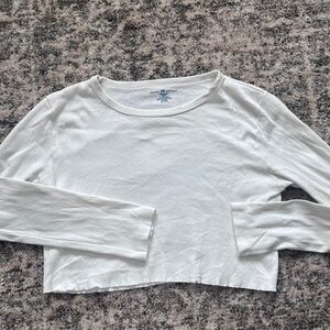 Brandy Melville cropped white long sleeve tee